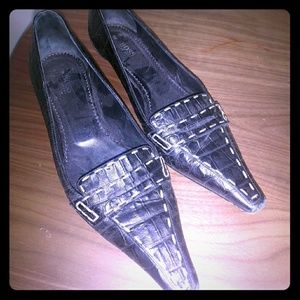 Black topstich hugo boss kitten heels